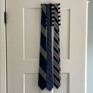 Stylish Men's Ties in Blue and Gray